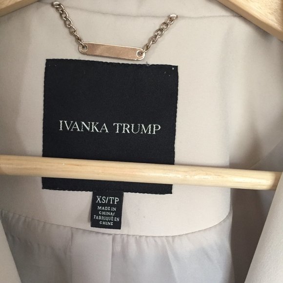 Ivanka Trump Mid Length Jacket /Overcoat/ Hooded - Picture 5 of 15